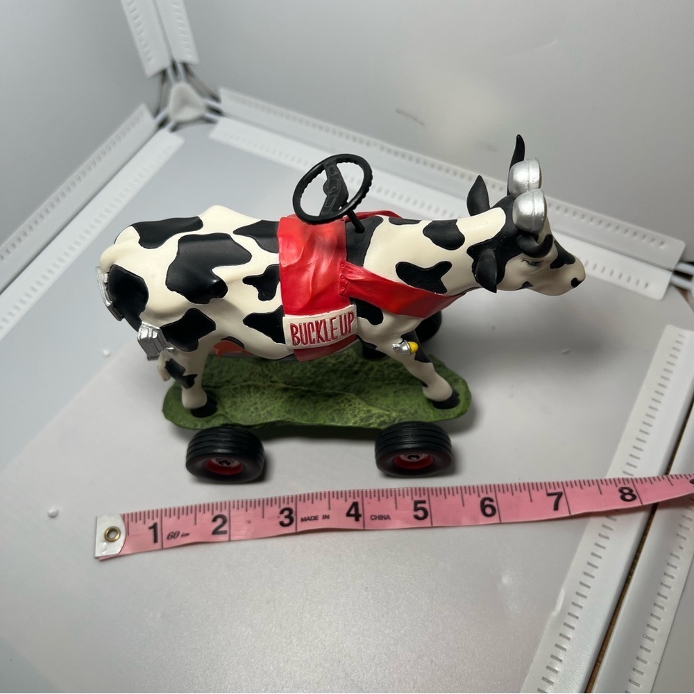 Cow Parade Buckle Up Betsy #9144 2002 Westland Giftware Rare - Picture 4 of 6